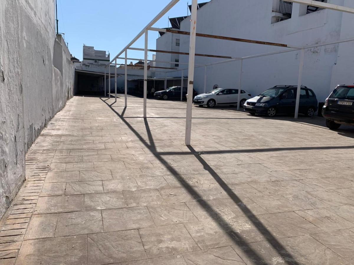 Hostal El Emigrante Dos Hermanas Luaran gambar