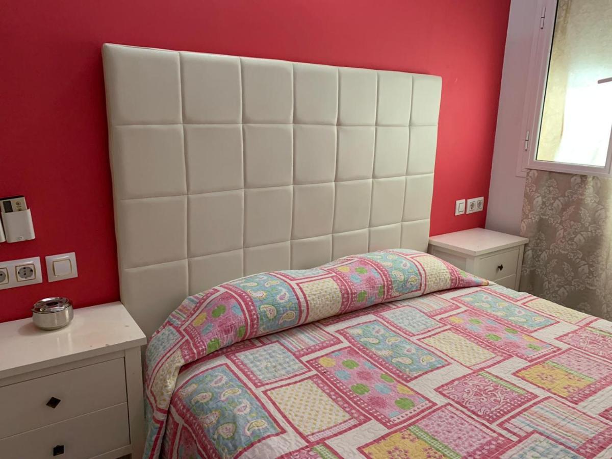 Hostal El Emigrante Dos Hermanas Luaran gambar